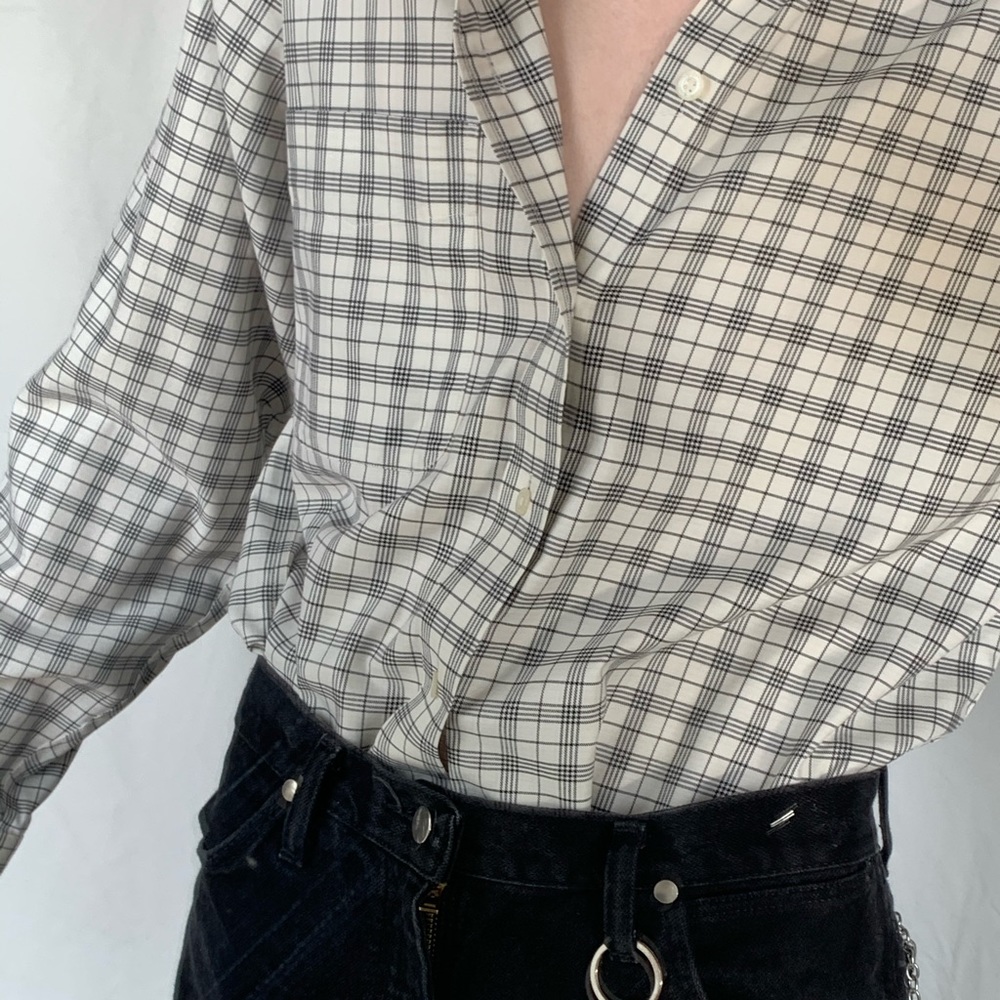 Cute plaid button up